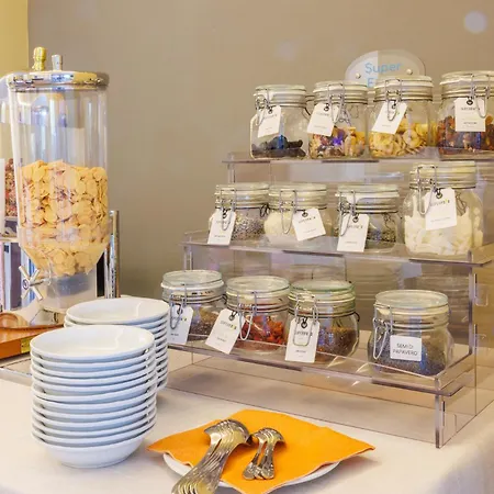 ホテル Paradiso 3*