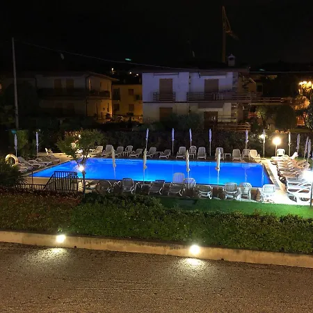 Paradiso باردولينو